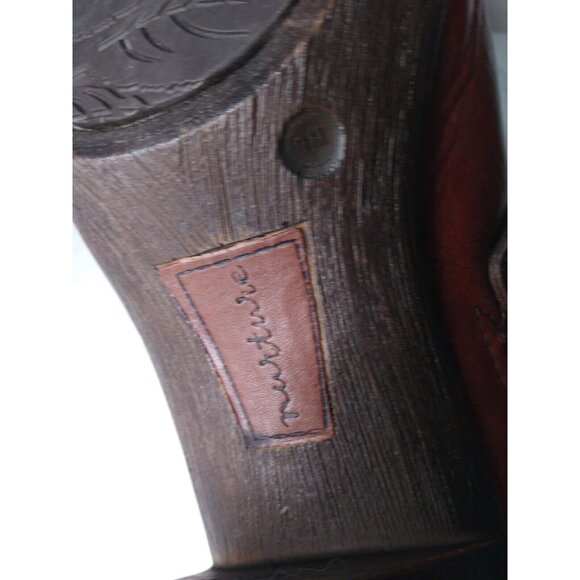 Nurture Prairie Clog Heels Women's 9 M Shoes Brown Leather Mules Metal Studs - Picture 8 of 10